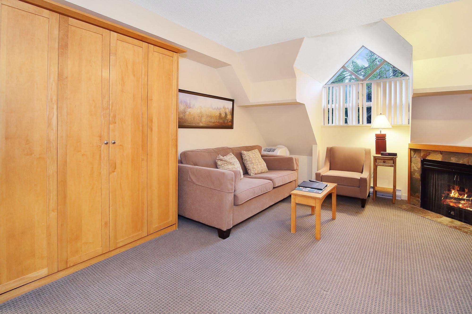 Whistler Village Centre By Elevate Vacations Esterno foto